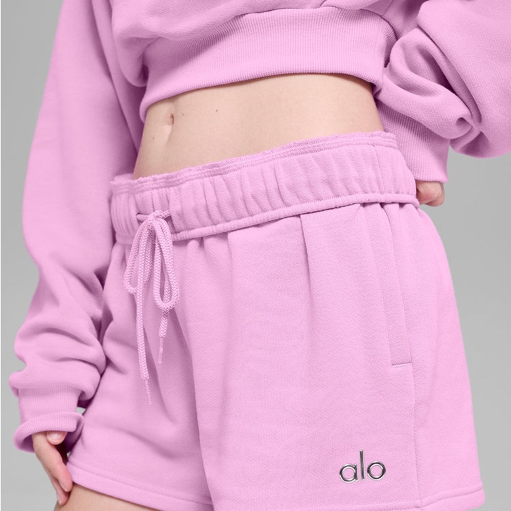 ALO Yoga Accoldae Shorts